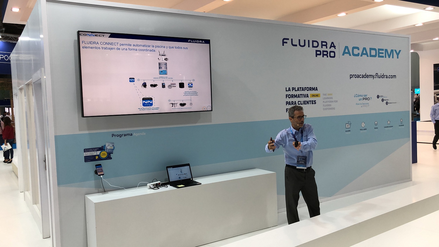 Piscina & Wellness Barselona 2019